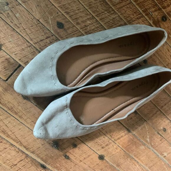 Frye & Co leather normcore size 8 stitched ballet flats - Picture 1 of 5